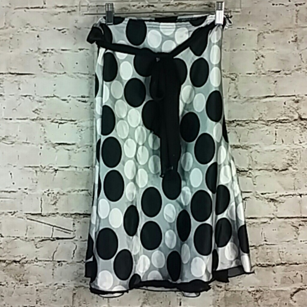 Wrapper Silky Skirt Size Large Black Gray White Lined EUC